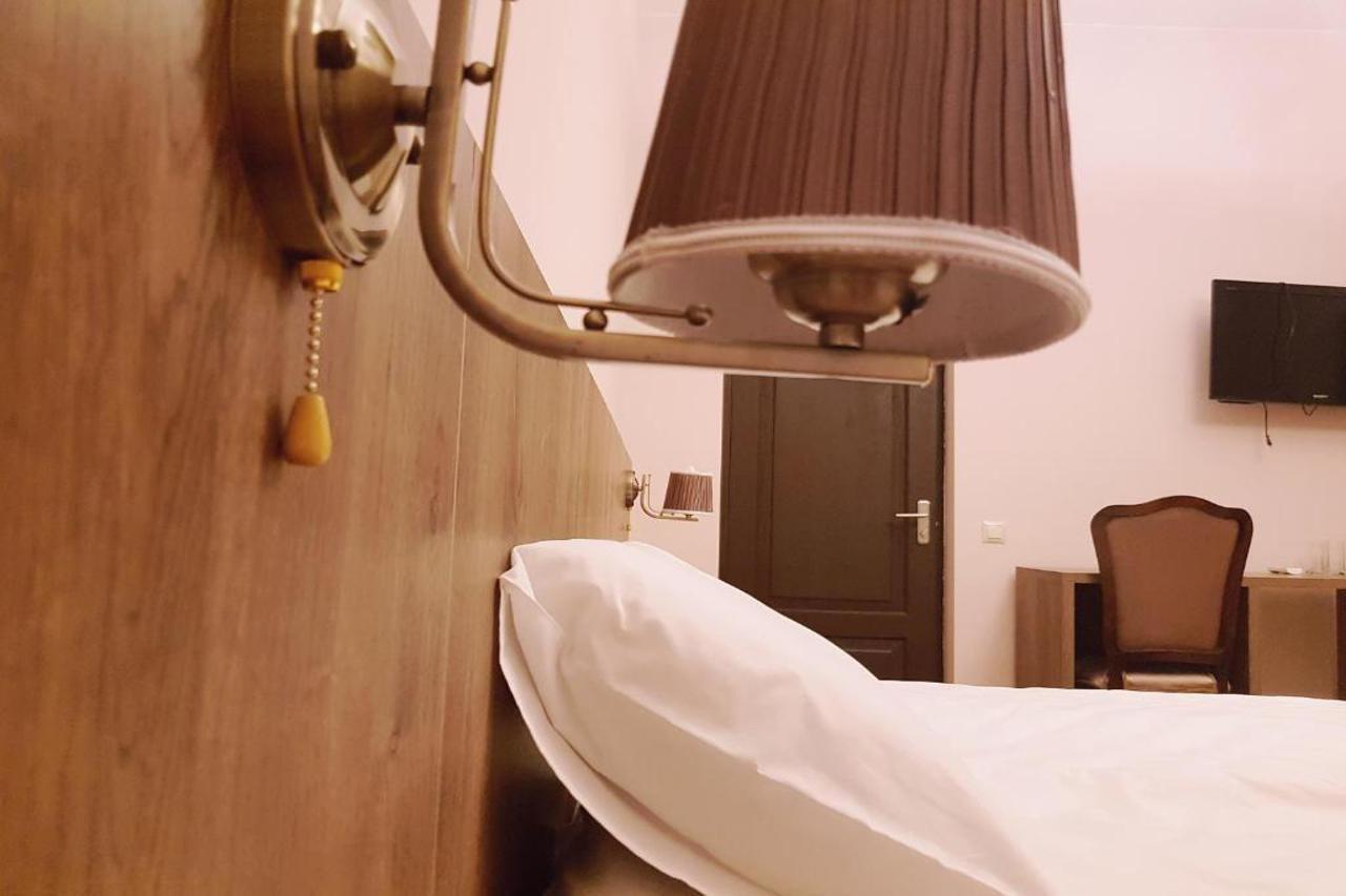 Classic Hotel 第比利斯 外观 照片