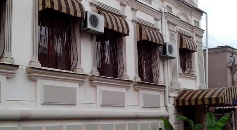Classic Hotel 第比利斯 外观 照片